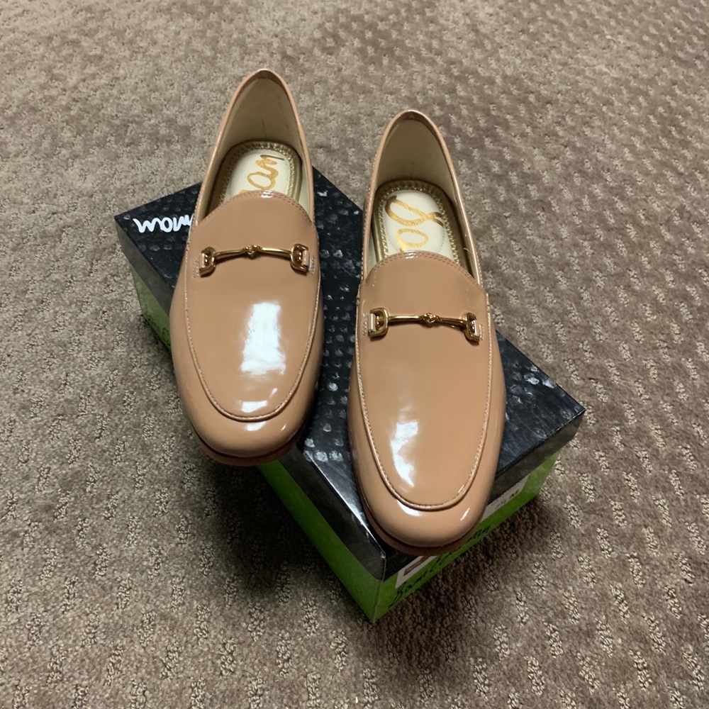 Sam Edelman size 7.5 beige loafers